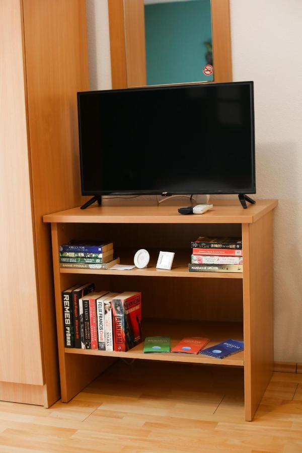 Studio Laura-Spacious Studio On The Main Beach มาคาร์สกา ภายนอก รูปภาพ
